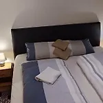Angi's سانكت جورجين أوب موراو